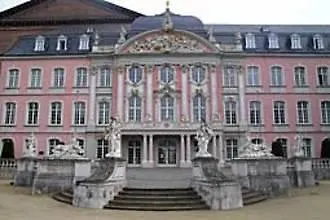 Porta Nigra Platz 3 4 شقة ترير